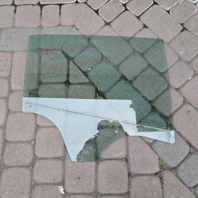 Szyba tył tylna prawa HB jasna 2020r drzwi Opel Astra K 5 V