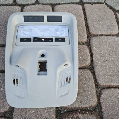 Lampka oświetlenia kabiny podsufitki wnętrza Opel Astra K 13415547