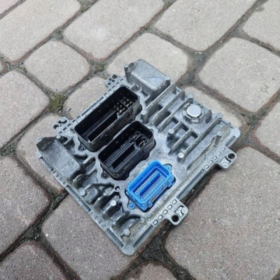 Sterownik komputer silnika 1.6CDTI Automat Adblue Opel Astra K 55512001