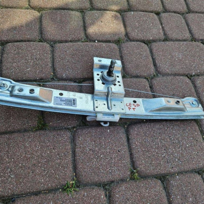 Podnośnik szyb tył tylny korba prawy drzwi mechanizm Opel Corsa E 013188504
