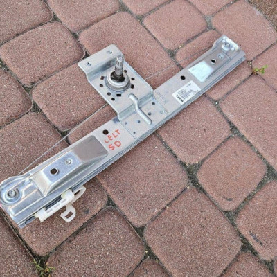 Podnośnik szyb tył tylny korba lewy drzwi mechanizm Opel Corsa E 013188503