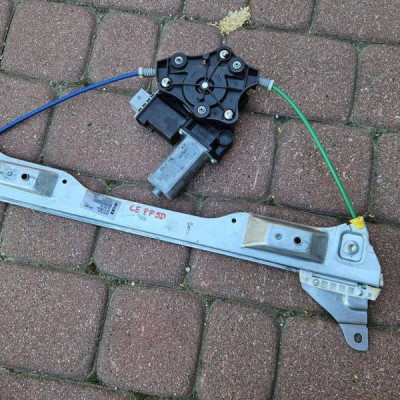 Podnośnik szyby przód przedni prawy EUROPA 5drzwi Opel Corsa E 39161985