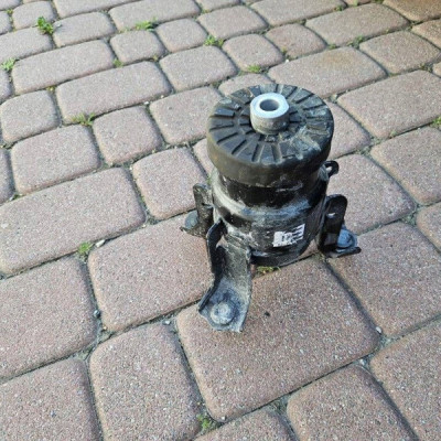 Uchwyt mocowanie łapa silnika 2.5 H6 XA25A RAV4 Toyota Camry VIII XV70