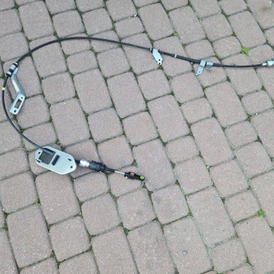 Linka zmiany biegów automat 2.5 hybryda Toyota Camry VIII XV70