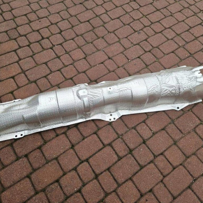 Osłona termiczna wydechu tłumika rura wydechowej Toyota Camry VIII XV70