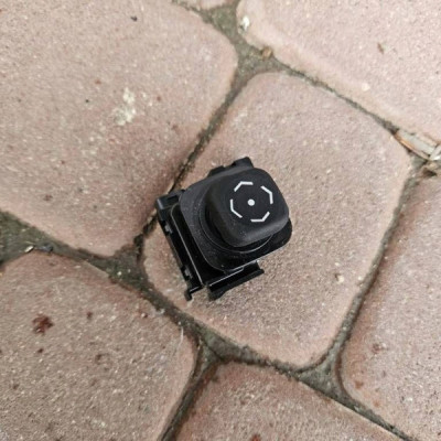 Przycisk regulacji wysokości kierownicy kolumny Toyota Camry VIII XV70