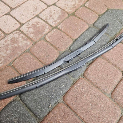 Pióra wycieraczki wycieraczek szyby przód przedniej Toyota Camry VIII XV70