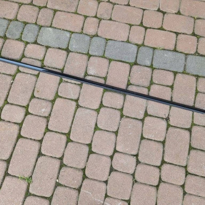 Listwa szyby zgarniacz połysk uszczelka drzwi lewa Opel Adam