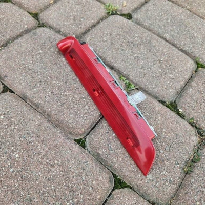 Trzecie światło stopu tył tylne hamulca Opel Adam 13354590