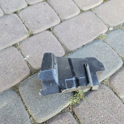 Wyciszenie wygłuszenie błotnika Toyota Camry VIII XV70 53748-33030