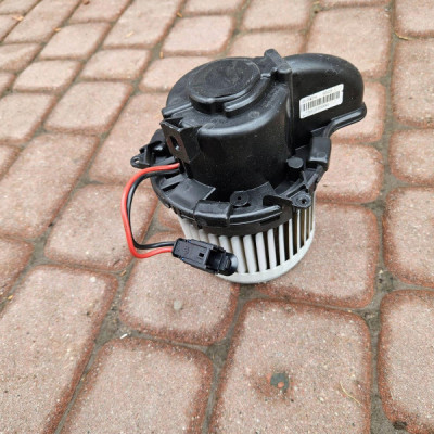 Wentylator nawiewu dmuchawa nagrzewnicy EU Renault Zoe 5Q1335000