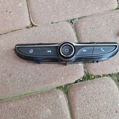 Przyciski radia obudowa oslona panel Opel Astra K 39238749