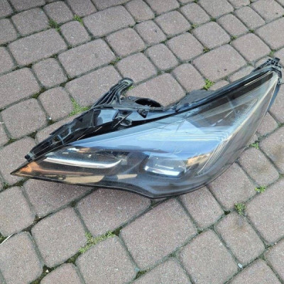 Lampa przód przednia lewa EUROPA LIFT Opel Astra K 39195688