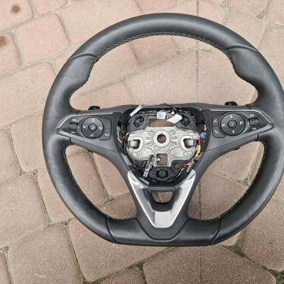 Kierownica skóra skórzana podgrzewana Łopatki A81 Opel Mokka B 98443840YX