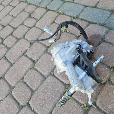 Silnik maglownicy wspomagania kolumny EUROPA Opel Mokka B 9834211280