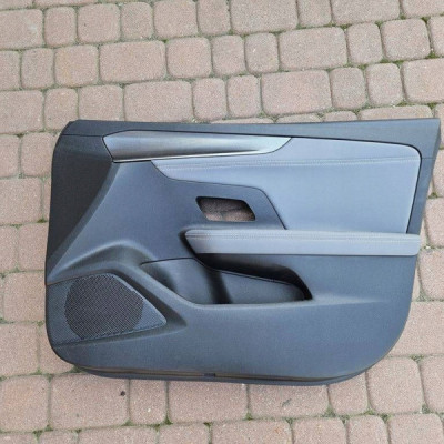 Boczek drzwi przód przedni prawy skóra EUROPA Opel Mokka B 98397277VG
