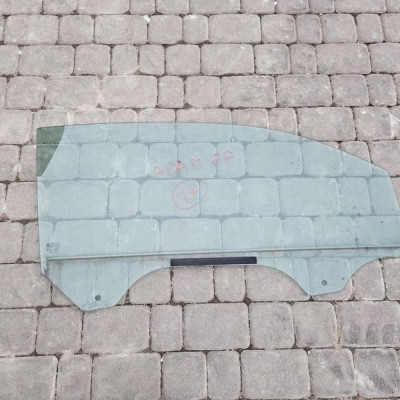 Szyba drzwi przód przednich prawych 2017R Opel Adam