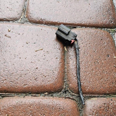 Kostka wtyczka instalacja czujnika parkowania PDC Opel Adam