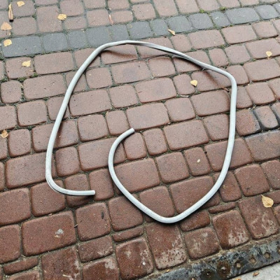 Uszczelka szyberdachu wnętrza jasna Opel Adam