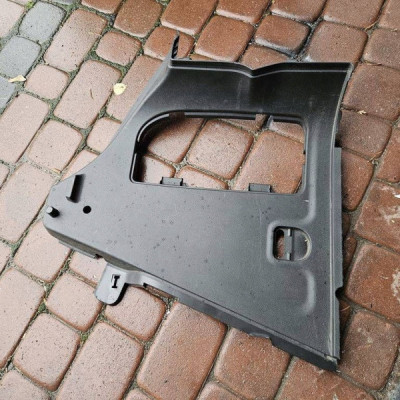 Obudowa osłona bagażnika boczek tapicerka prawa Opel Adam 13351826