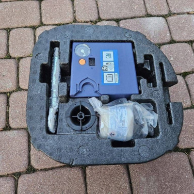 Zestaw naprawczy koła wkrętka pompka Opel Adam 13356223