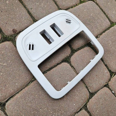 Ramka osłona podsufitki lampki lampka otwierany dach Opel Adam 13378201