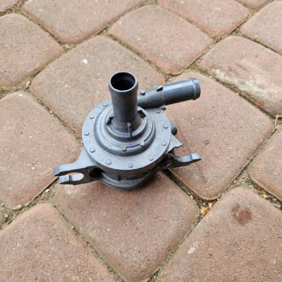 Pompka obiegowa wody pompa Toyota Camry VIII XV70 G9040-48060