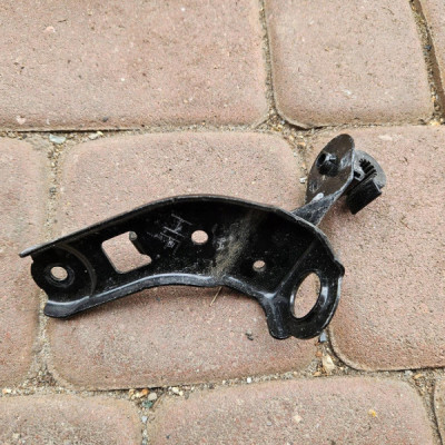 Uchwyt wspornik mocowanie 2.5Hybryda silnika łapa Toyota Camry VIII XV70