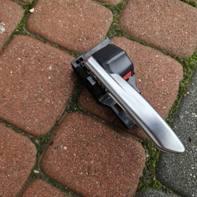 Klamka drzwi przód przednia lewa prius b Toyota Camry VIII XV70 69274-33060