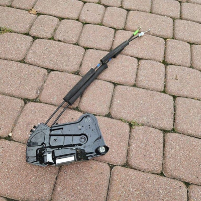 Zamek drzwi przód przedni lewy EUROPA Toyota Camry VIII XV70 40220215 A8