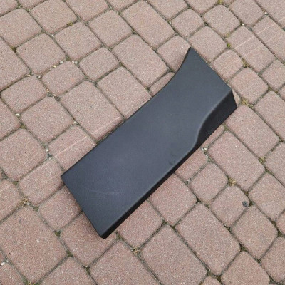 Obudowa osłona słupka PROACE CITY Berlingo Combo E Rifter 9816519377