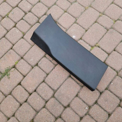 Obudowa osłona słupka prawa PROACE CITY Berlingo Combo E Rifter 98293391ZD