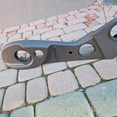 Obudowa plastik fotela Opel Zafira C Astra J IV 13257099 brązowa