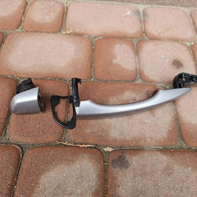 Klamka drzwi prawy bok boczna KCA PROACE CITY Combo E Berlingo Rifter