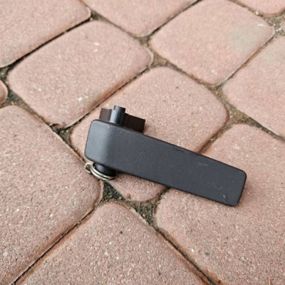 Rączka otwierania maski pokrywy silnika PROACE CITY Combo E Berlingo Rifter