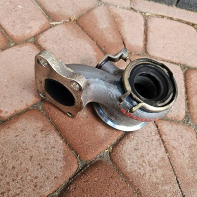 Muszla obudowa turbiny turbo PROACE CITY Combo E 9845031980