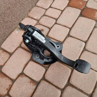 Pedał sprzęgła EUROPA PROACE CITY Berlingo Combo E Rifter 9820886180