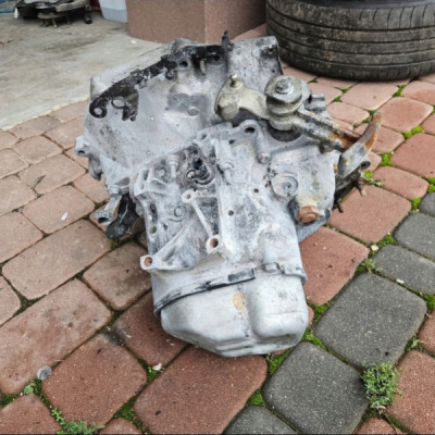 Skrzynia biegów 1.2i THP Opel CORSA F Peugeot 208 9812128610 20A730