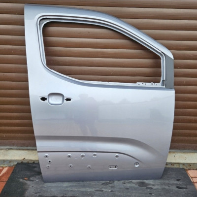 Drzwi przod prawe szare KCA TOYOTA PROACE CITY BERLINGO COMBO RIFTER