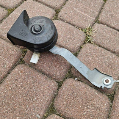 Klakson sygnał trąbka dźwiękowy Opel Corsa F 9833071280