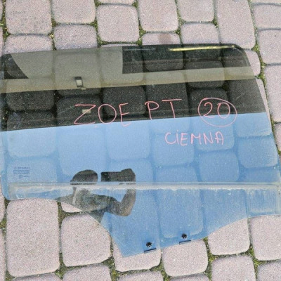 Szyba drzwi tył tylna ciemna prawa - ROCZNIK NA SZYBIE 2020R Renault Zoe