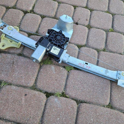 Podnośnik szyby przód przedni prawy mechanizm Renault Zoe 807204060R