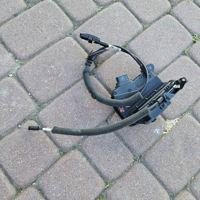 Zamek drzwi tył tylnych prawy prawych Renault Zoe 825029694R