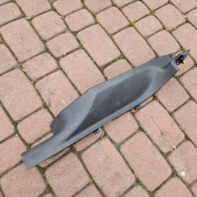 Plastik obudowa osłona progu progowa lewa Renault Zoe 769527575R