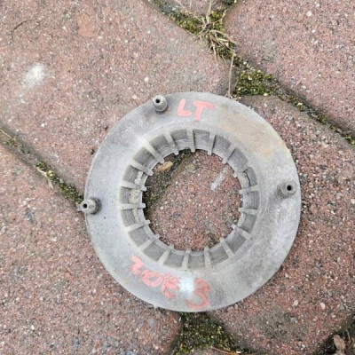 Mocowanie podstawa podstawa sprężyny tył Renault Zoe 550362599R