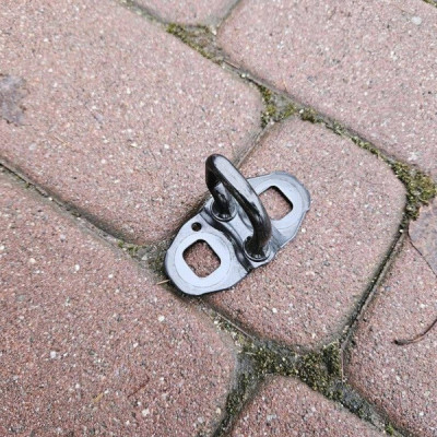 Rygiel zamykania bagażnika klapy tył zamka Renault Zoe 905701792R