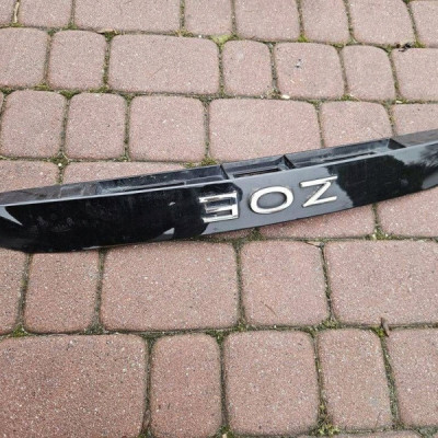 Blenda osłona klapy tył tylnej listwa czarna TEGNE Renault Zoe 848106861R