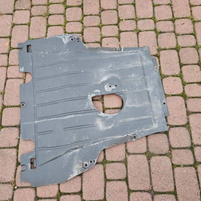 Obudowa osłona dół dolna silnika podłoga Renault Zoe 758904945R