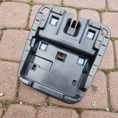 Uchwyt mocowanie wspornik lampki podsufitki Renault Zoe 969822751R