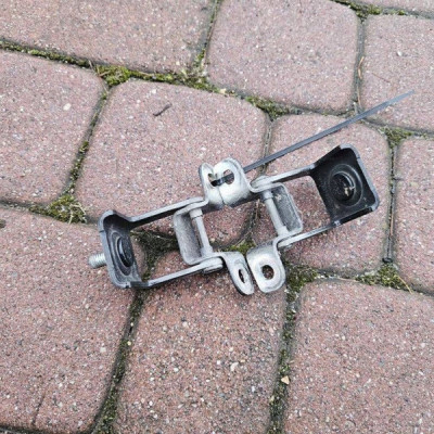 Zawias zawiasy bagażnika klapy tył komplet Renault Zoe 844005848R